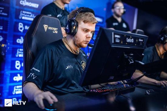 英特尔与京东方携手打造未来显示技术